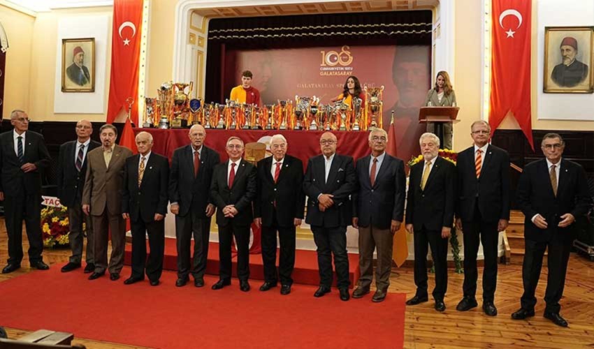 Galatasaray’da 118. yıl kutlamaları yapıldı