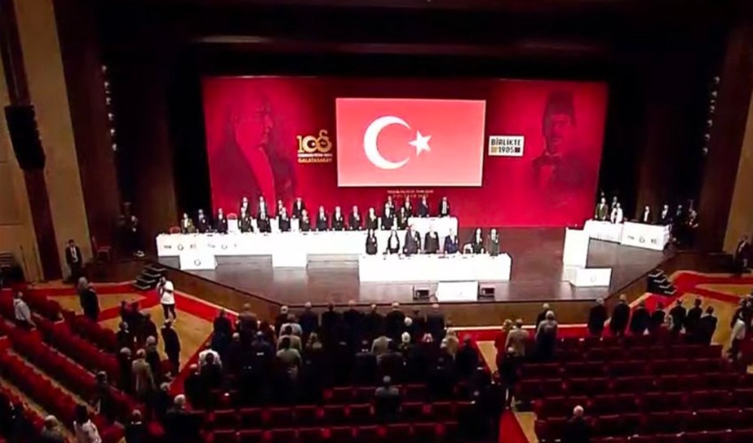 Il consiglio di amministrazione di Dursun Özbek al Galatasaray è stato assolto!