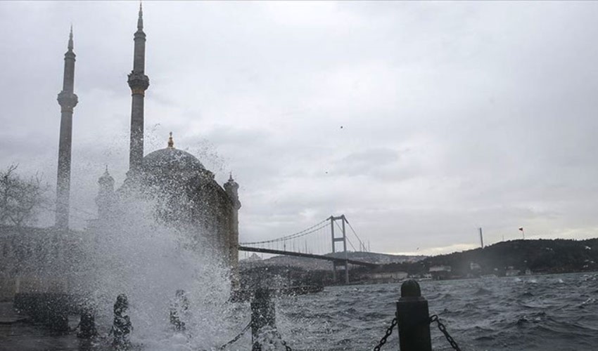 İstanbul Valiliği'nden fırtına uyarısı