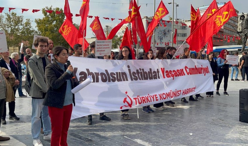 TKH Genel Başkanı Aysel Tekerek: 'Türkiye bir yol ayrımındadır'
