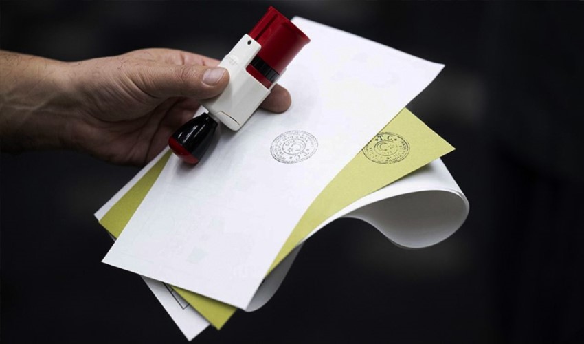 AKP'nin İBB adayı için hangi isimler ön plana çıkıyor?