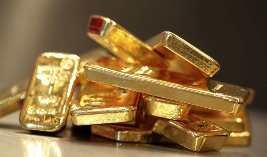 I prezzi dell'oro si avvicinano ai massimi di un mese mentre la tensione in Medio Oriente sale