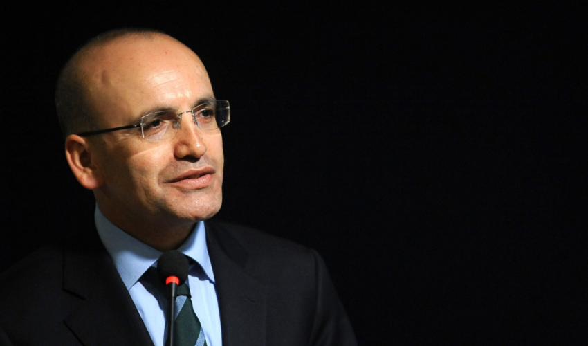 Il ministro Şimşek prosegue il tour degli investimenti in Francia