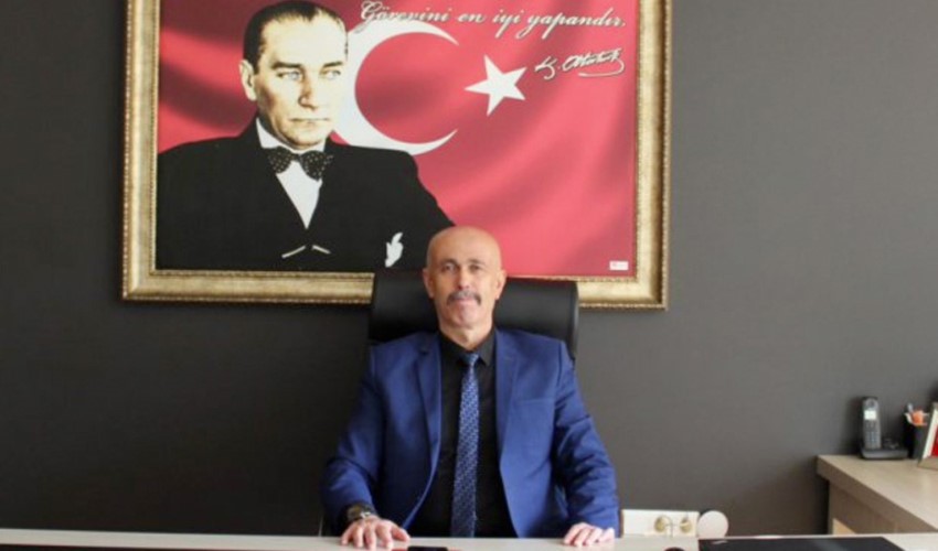 Koçarlı İlçe Milli Eğitim Müdürü Osman Arıkoğlu Menzil şeyhine bağlılık yeminini paylaştı