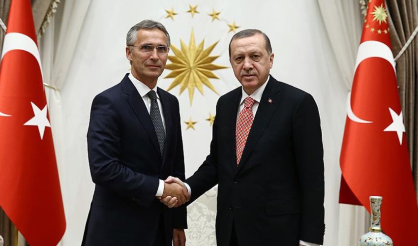 Il Presidente e leader dell'AKP Recep Tayyip Erdoğan ha incontrato il Segretario Generale della NATO Jens Stoltenberg