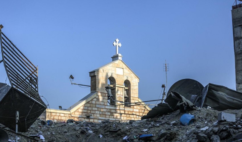 İsrail ordusu, Gazze'deki kilise saldırısında öldürdüğü insanları 
