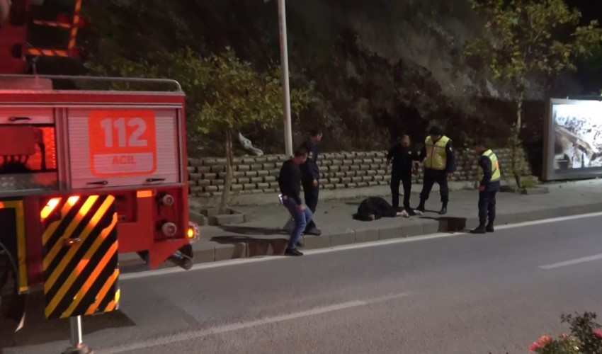 Giovane donna si lancia dalle rocce e rimane gravemente ferita