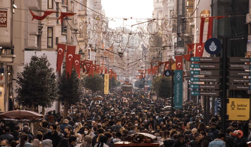 İstanbul'dan 5 yılda 2.2 milyon kişi göç etti yabancı uyruklu sayısı arttı