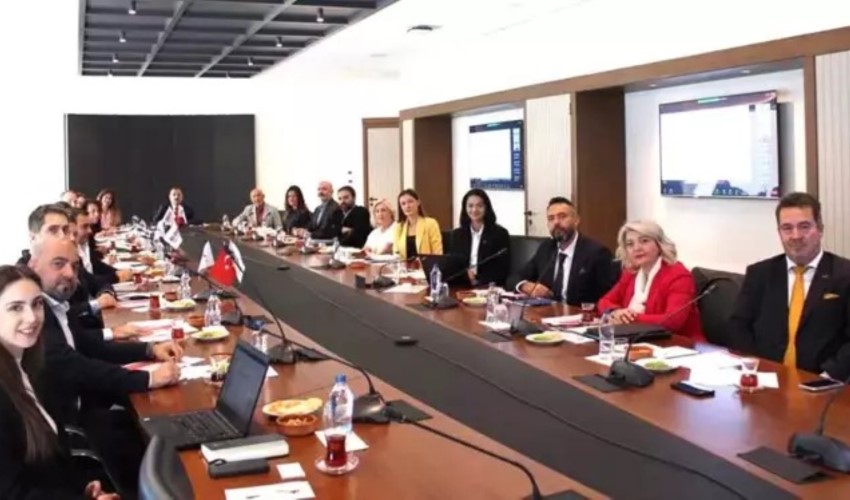 Turgut Torunoğulları: Siamo più grandi della popolazione e dell'economia di molti Paesi