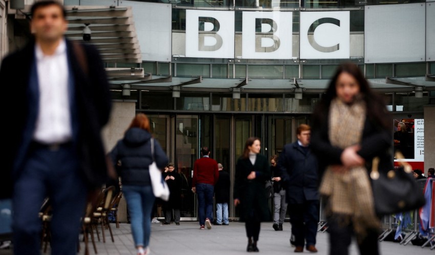 BBC çalışanları, kurumunun İsrail yaklaşımından şikayetçi