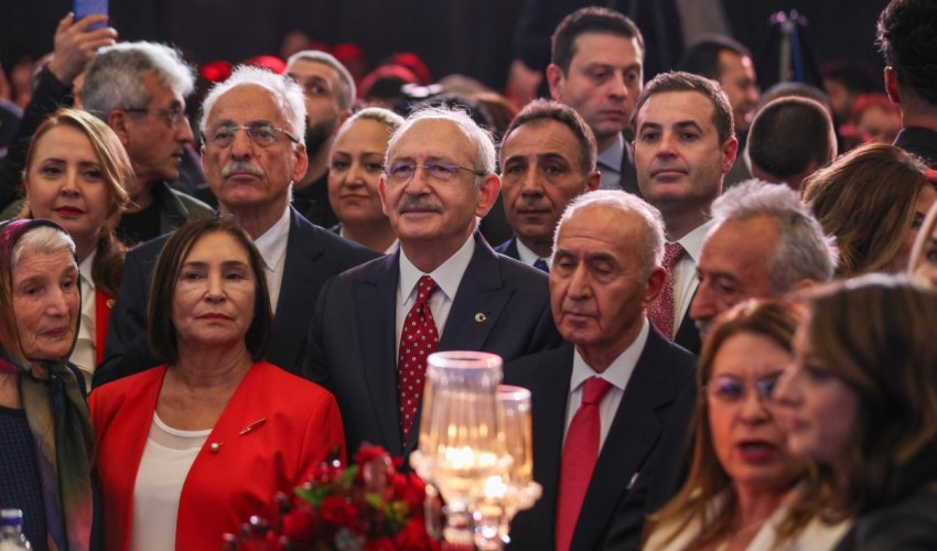 Kılıçdaroğlu ha partecipato al ricevimento per il centenario della Repubblica