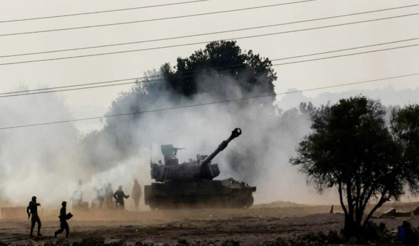 L'esercito israeliano ha annunciato di aver preso di mira Hezbollah in Libano