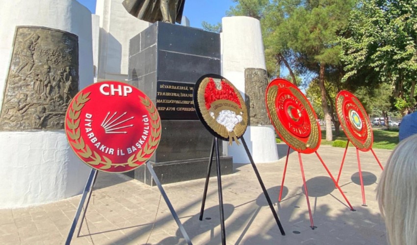 Diyarbakır’da CHP'nin anıta çelenk bırakmasına izin verilmedi