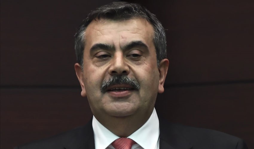 Dichiarazioni del Ministro dell'Istruzione Tekin sulla giornata di chiusura delle scuole