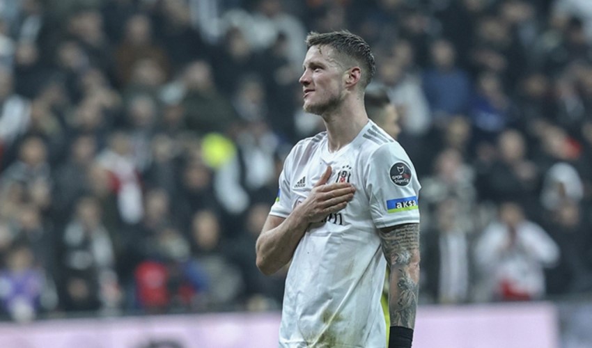 Galatasaraylılar Icardi'ye bir şey olursa diye düşünürken... Beşiktaş'ı kızdıracak hamle!