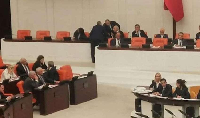 Crisi dei 'posti' nell'Assemblea Generale della TBMM