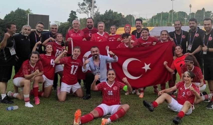 İşitme Engelliler Kadın Milli Futbol Takımı dünya ikincisi oldu