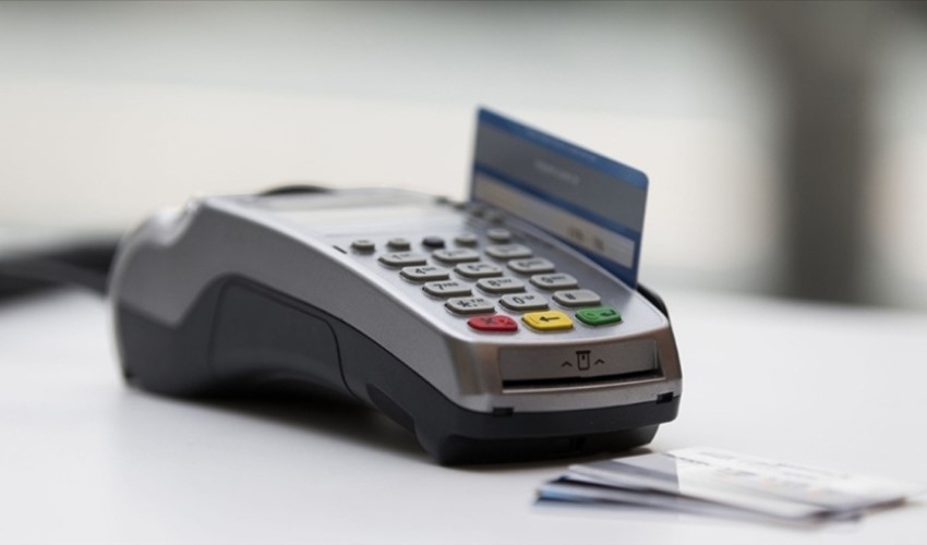 I pagamenti con carta di credito sono aumentati del 122%