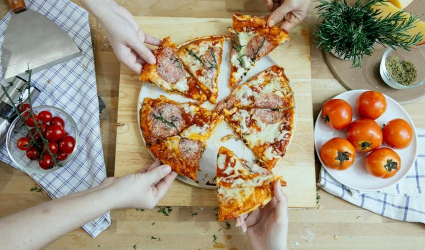 Yeni pizza çeşidi ortaya çıktı: Yılanlı pizza