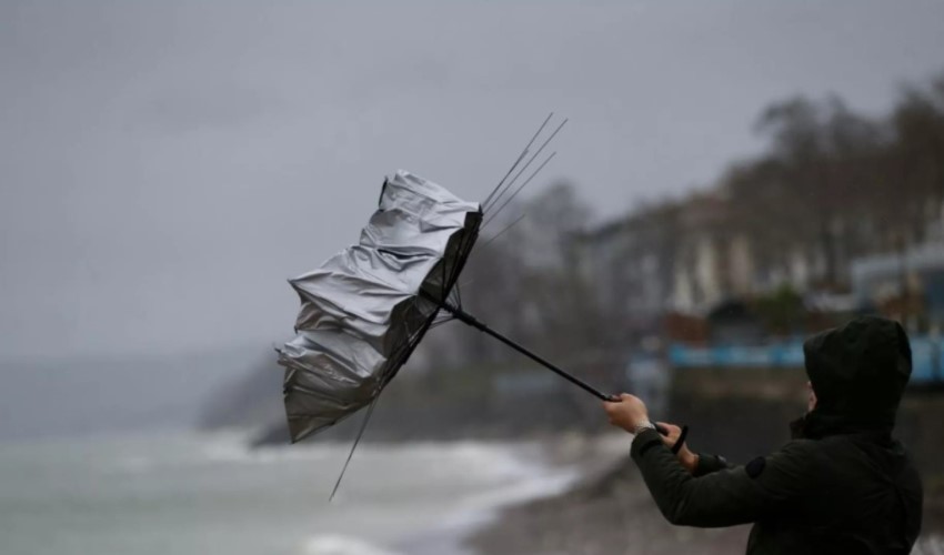 La Meteorologia avverte 6 province, inclusa Istanbul: domani è prevista una tempesta