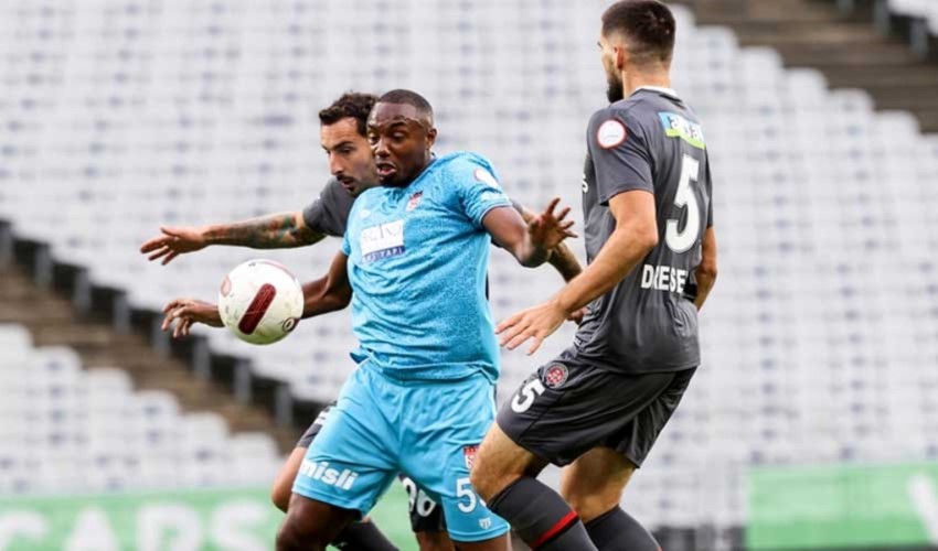 Il Fatih Karagümrük batte nettamente il Sivasspor
