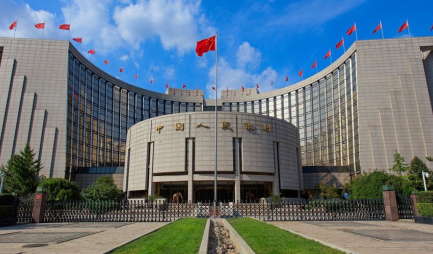 La Banca Centrale cinese mantiene i tassi invariati e immette una grande quantità di liquidità nel mercato