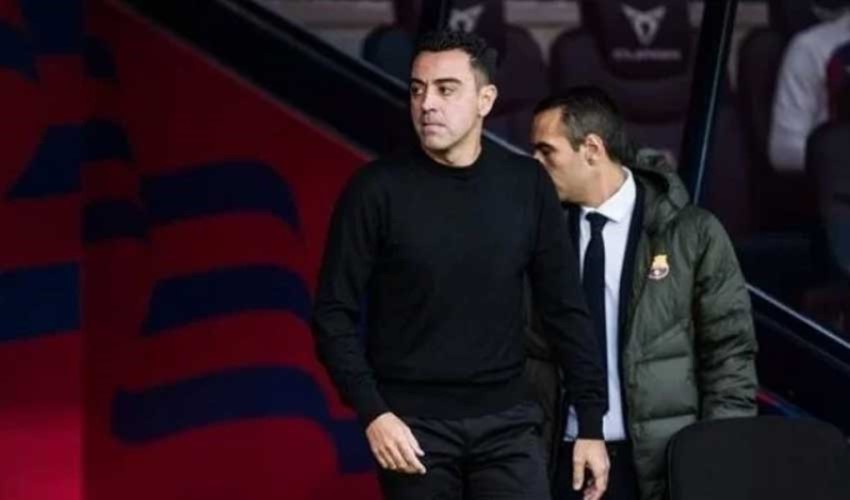 Carles Puyol'dan Xavi'ye destek!