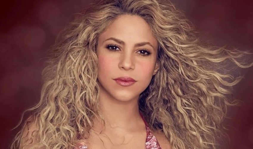 Shakira, vergi suçlamalarını kabul etti