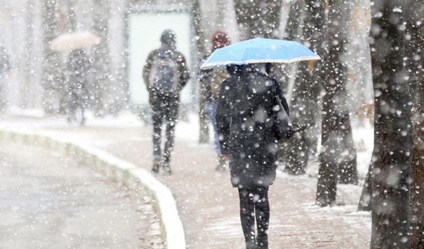 Meteoroloji 6 kenti uyardı! İstanbul'a kar yağışı için tarih verdi