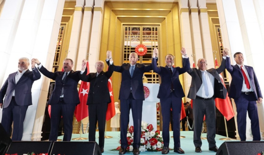 50+1 kriz mi çıkaracak? AKP'de 'küçük parti' rahatsızlığı