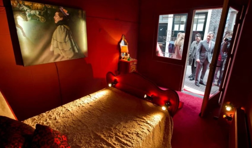La prostituzione sarà vietata a causa della mancataですね miglioramento dei diritti e delle condizioni lavorative