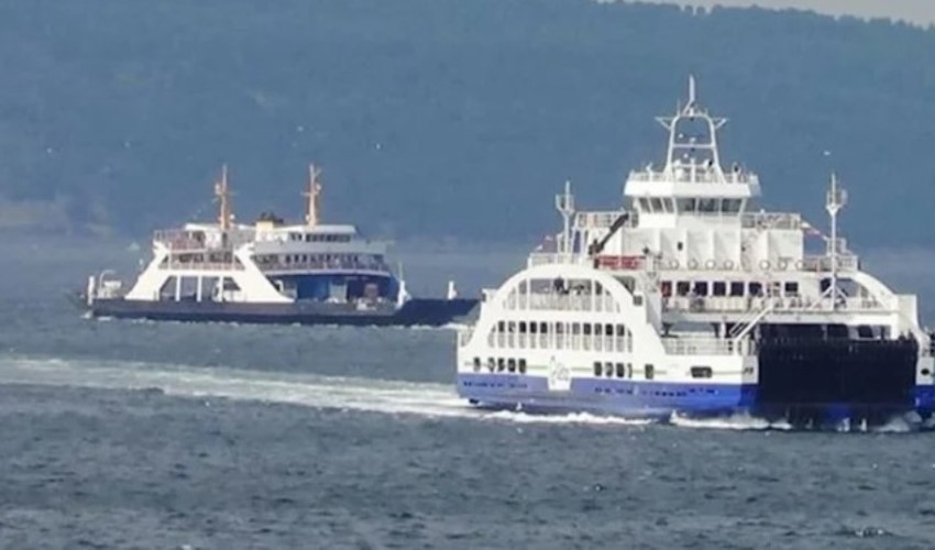 Tempesta blocca i traghetti nel Mar di Marmara