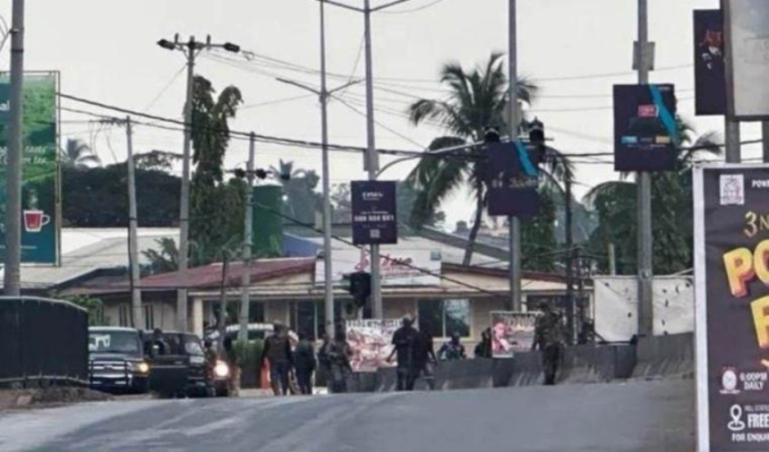 Detenuti in fuga dopo l'attacco alla caserma