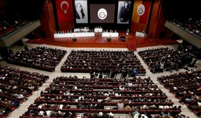 Decisione di riunione straordinaria al Galatasaray