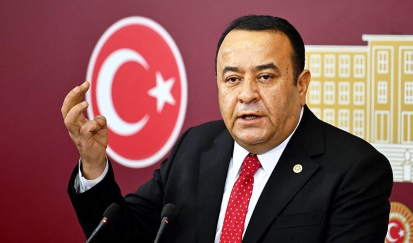 İYİ Parti’den istifa eden Adnan Beker AKP’ye geçecek mi? 'Çok sevdiğim dostlarım var...' diyerek açıkladı