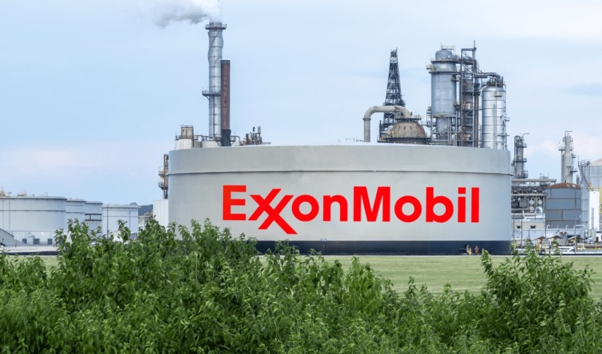I dipendenti interni di Exxon Mobil hanno venduto le proprie azioni