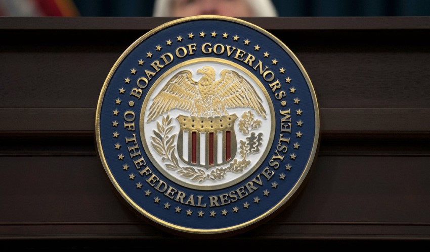 La Fed mantiene i tassi di interesse invariati in un contesto di forte crescita economica