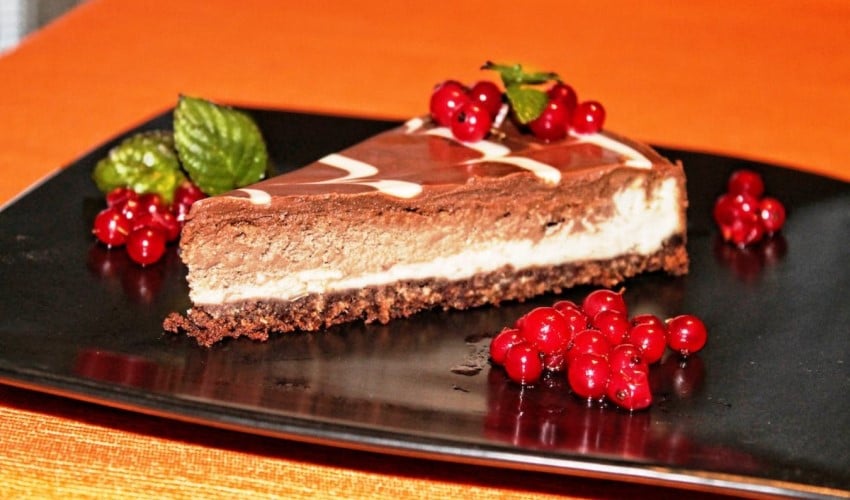 Cheesecake nasıl yapılır? Pratik Cheesecake tarifi