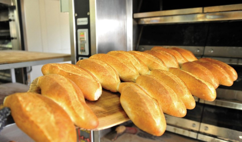 Fırınlarda bayat ekmek dönemi başladı