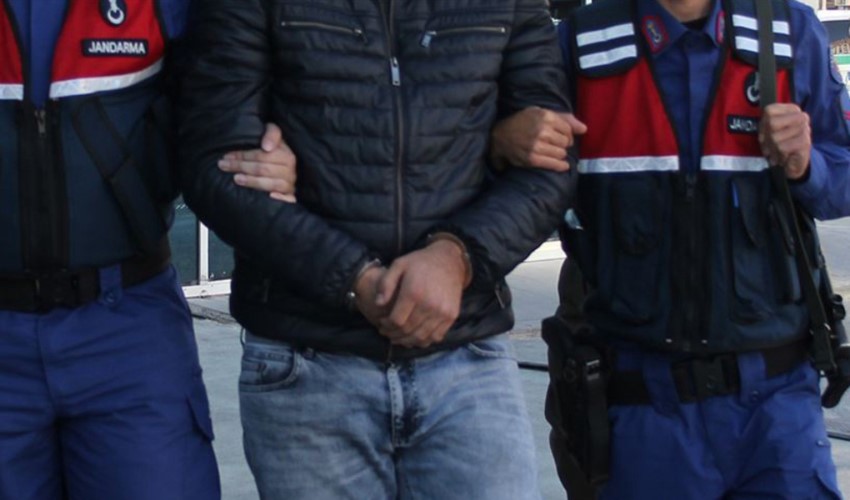 Interpol kırmızı bültenle arıyordu: Edirne'de yakalandı