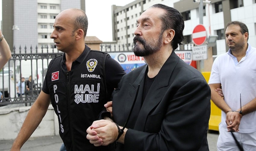 AKP MKYK üyesi Hayati İnanç hakkında ‘Adnan Oktar örgütüne yardım’dan suç duyurusu