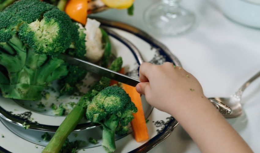 Brokoli salatasına yakından bakış: Düzenli olarak brokoli salatası tüketirsek ne olur?