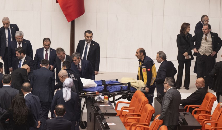 Saadet Partisi Kocaeli Milletvekili Bitmez için TBMM'de cenaze töreni düzenlendi