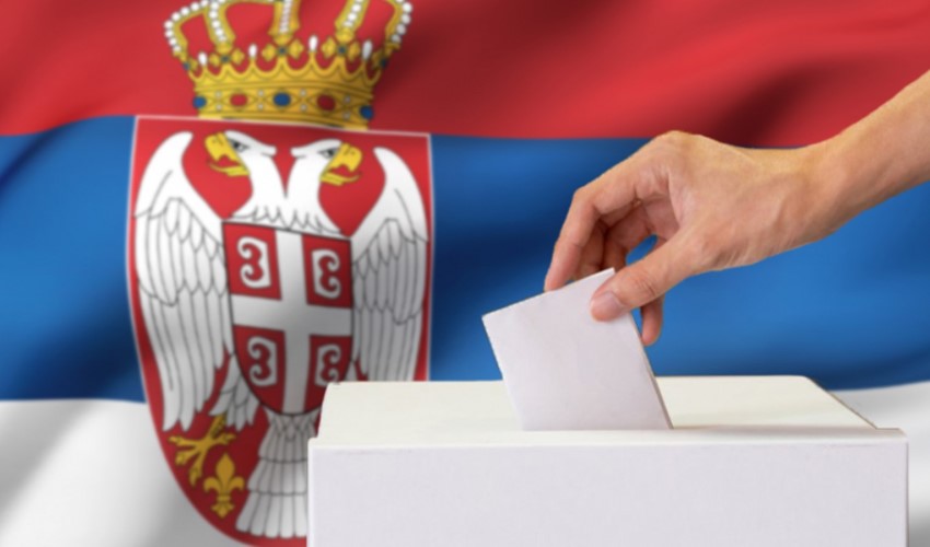Sırbistan erken genel ve yerel seçim için sandık başında