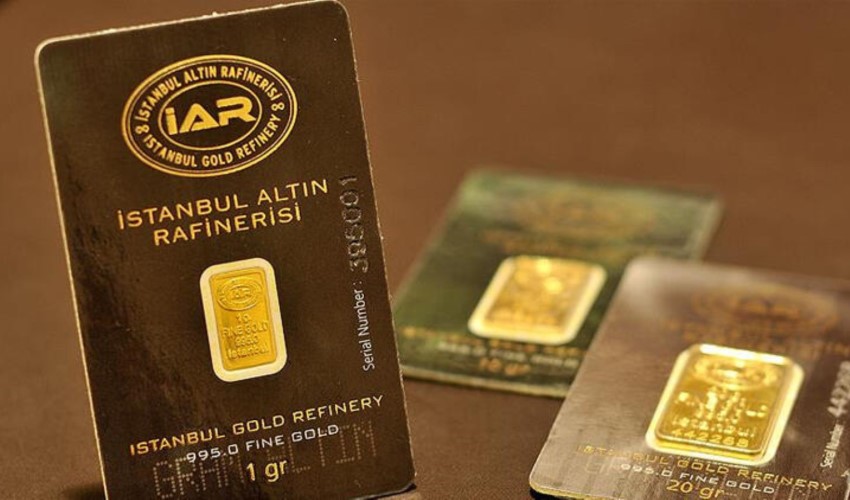 Il prezzo dell'oro al grammo è di 1890 lire