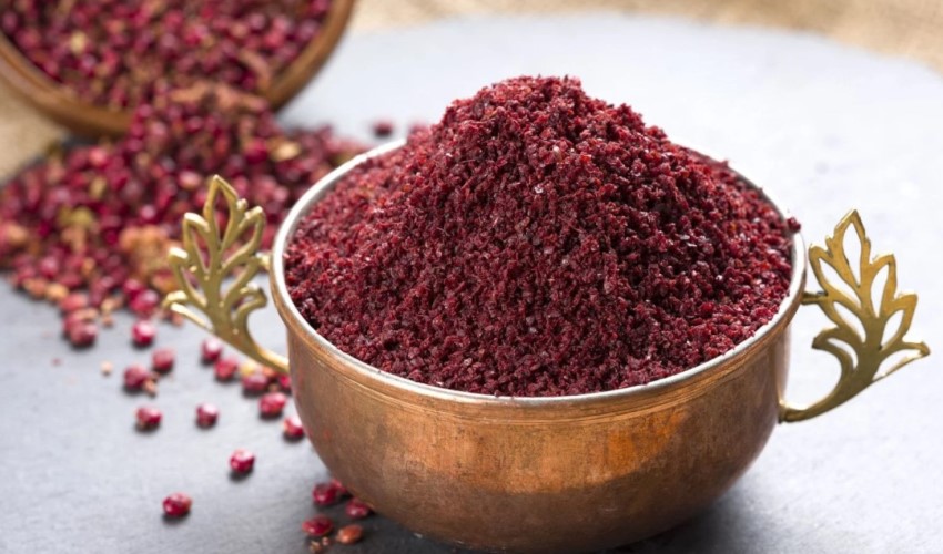 Cos'è il sommacco (Rhus) e quali sono i suoi benefici?