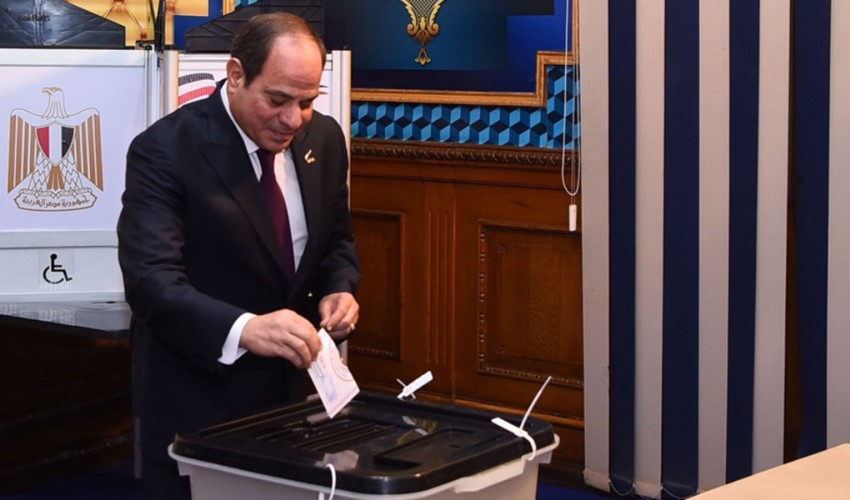 Mısır'da Sisi yeniden Cumhurbaşkanı seçildi