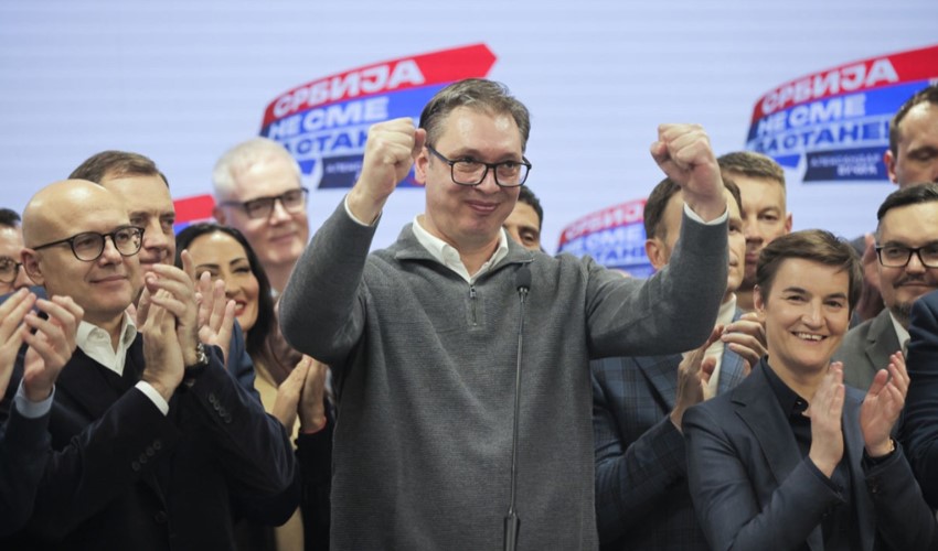 Sırbistan'da seçimleri iktidar partisi ittifakı kazandı