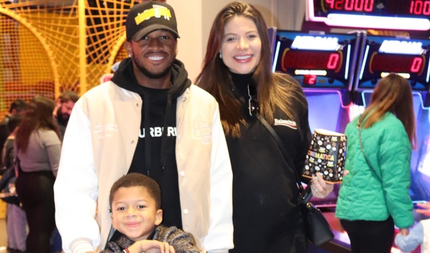 La stella del Fenerbahçe Fred avvistato con la sua famiglia