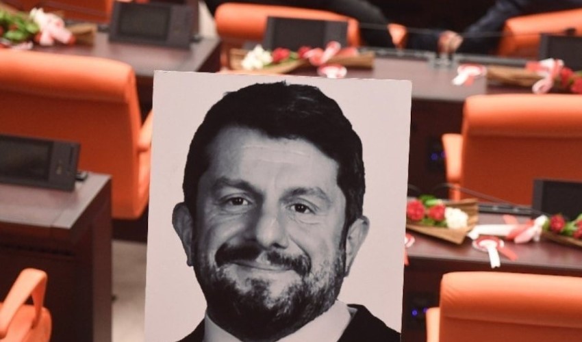 Sentenza della Corte Costituzionale non applicata: Altaylı critica l'opposizione